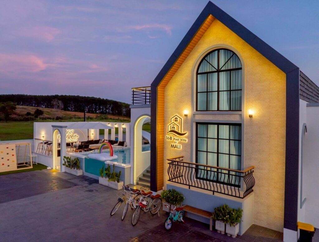 Single-Storey Pool Villa in Khao Kho, Phetchabun, 150 sq wah, 3 Bedrooms, photo 1