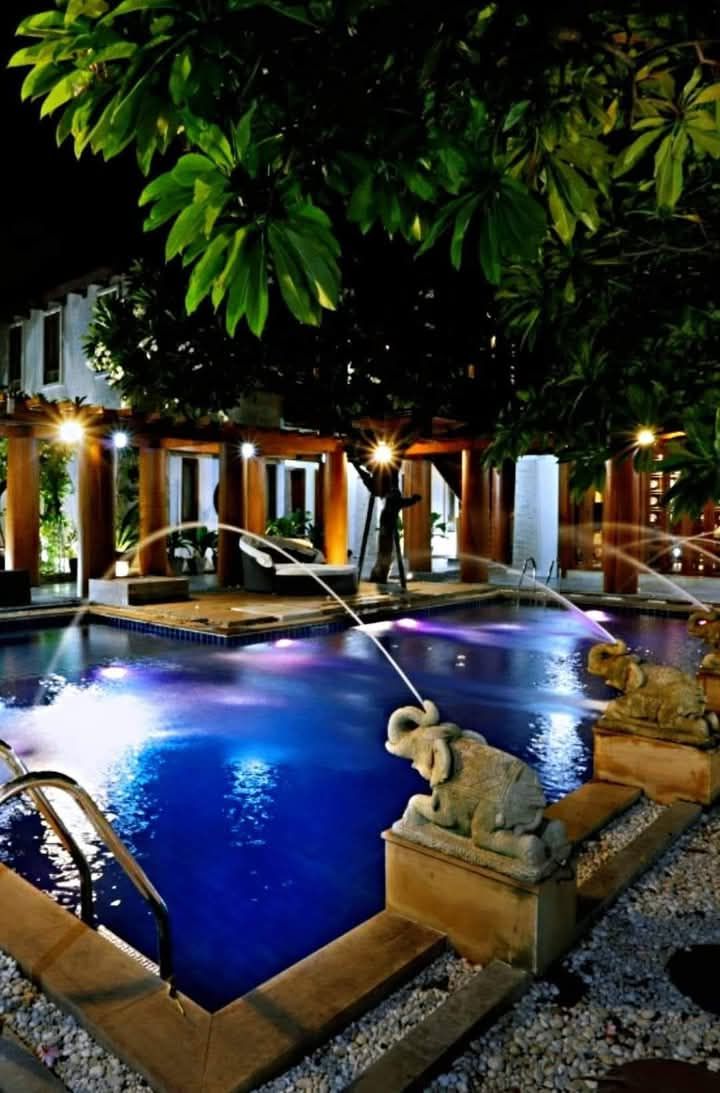 Bali-Style Pool Estate of 4 Houses in Kaset–Nawamin, 386 sq wah, photo 5