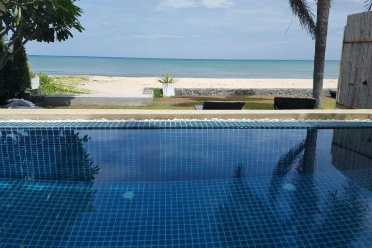 Beachfront Pool Villa in Kui Buri, 3 Storeys, 2 Bedrooms, 80.6 sq wah, photo 2