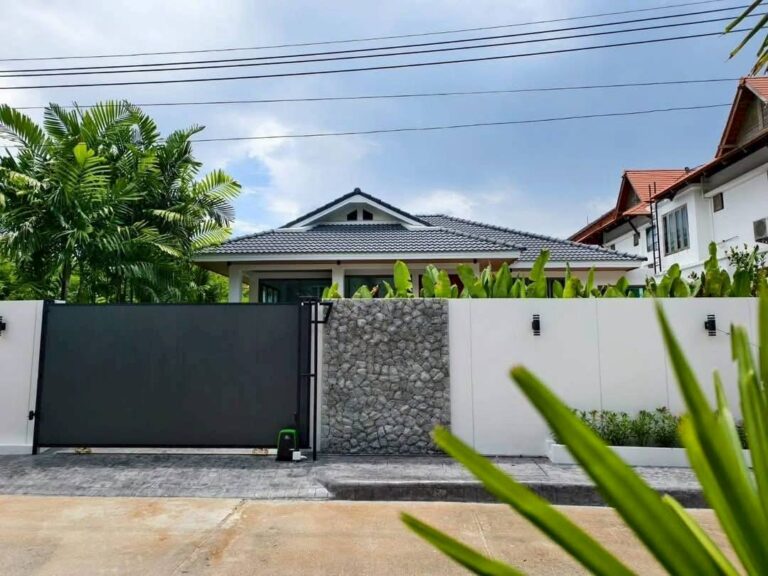 Single-Storey Pool Villa in Chalong, Phuket, 88 sq.wah, 3 Bedrooms, photo 14