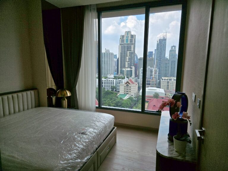 1-Bedroom Condo in Central Asoke, 47 sq m, near MRT and BTS, photo 3