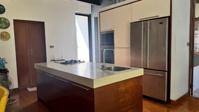 Luxury Pool House on Ram Inthra Soi 31, Bangkok, 200 sq wah, 3 Bedrooms, photo 3