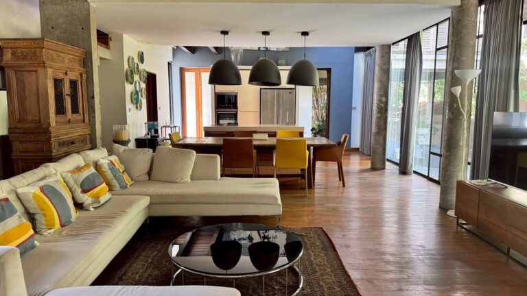 Luxury Pool House on Ram Inthra Soi 31, Bangkok, 200 sq wah, 3 Bedrooms, photo 4