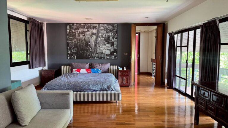 Luxury Pool House on Ram Inthra Soi 31, Bangkok, 200 sq wah, 3 Bedrooms, photo 15