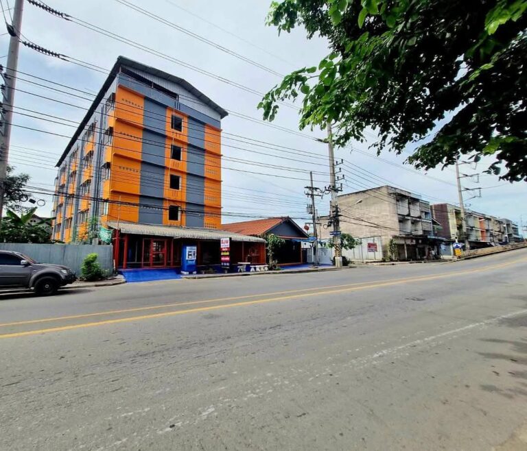 75-Room Apartment in Krathum Baen, Approx. THB 2.5M Net Income a Year, photo 4