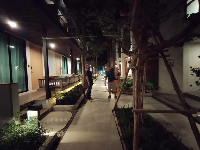 七岩海滨路38间客房酒店,土地1莱80平方哇(第4张照片)