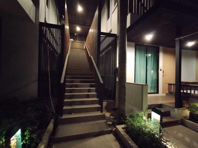 七岩海滨路38间客房酒店,土地1莱80平方哇(第2张照片)