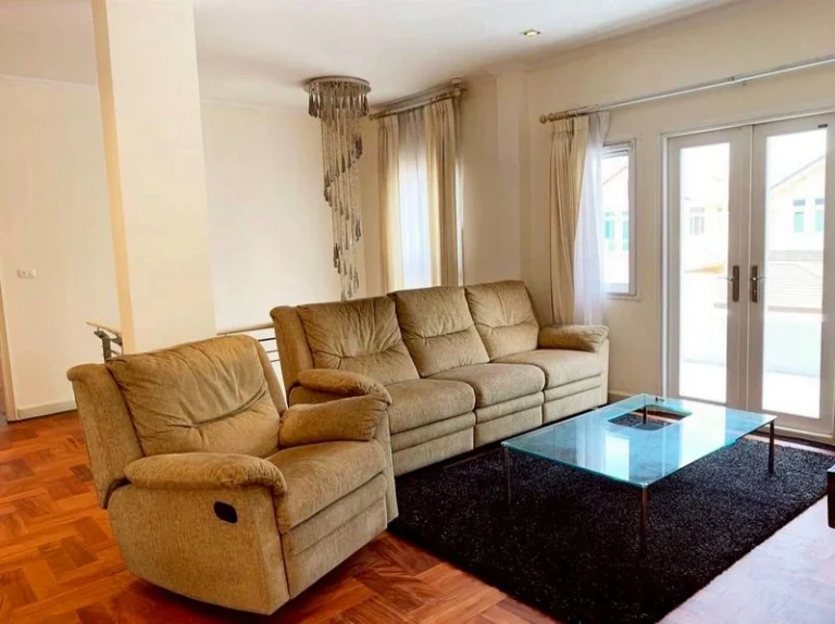 Furnished Luxury House off Ekkamai–Ram Inthra Road, 132.2 sq wah, 3 Bedrooms, photo 10