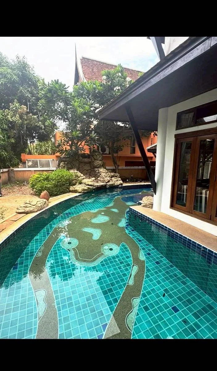 Pool Villa in Na Jomtien, Pattaya, 121 sq wah, 4 Bedrooms, photo 11