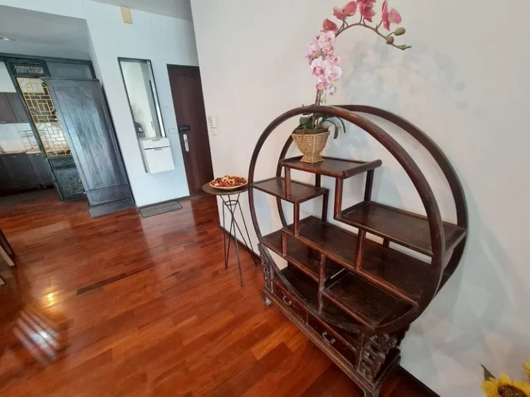 2-Bedroom Corner Condo in Thong Lo, Bangkok, 139 sq m, 3 Balconies, photo 13