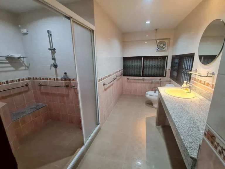 Corner House on Sukhumvit Soi 64, Bangkok, 131 sq.wah, 5 Bedrooms, photo 15