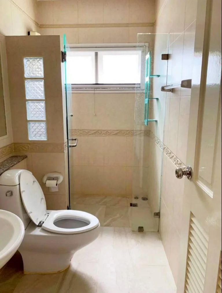 Furnished Luxury House off Ekkamai–Ram Inthra Road, 132.2 sq wah, 3 Bedrooms, photo 15
