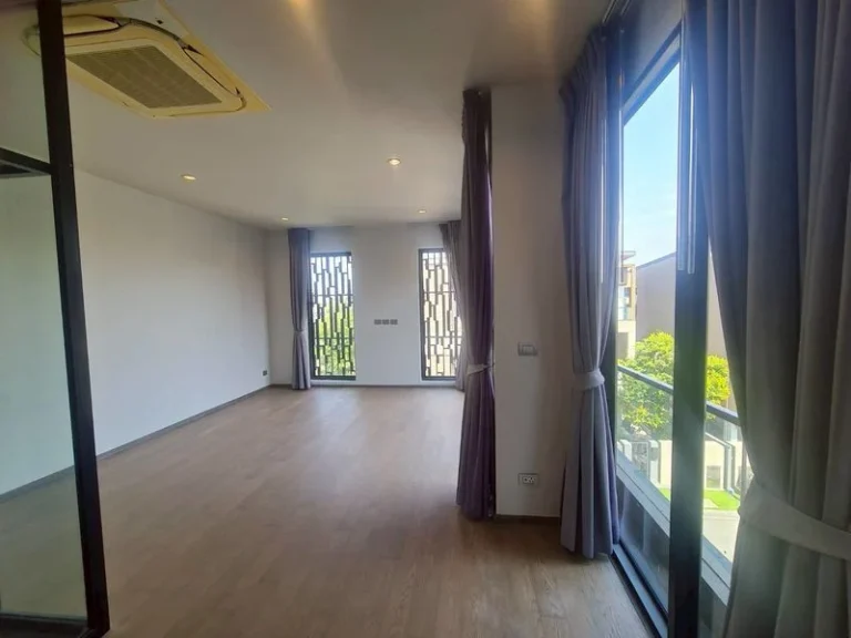 3-Storey Detached House in Krungthep Kreetha, 420 sq.m., 4 Bedrooms, photo 16