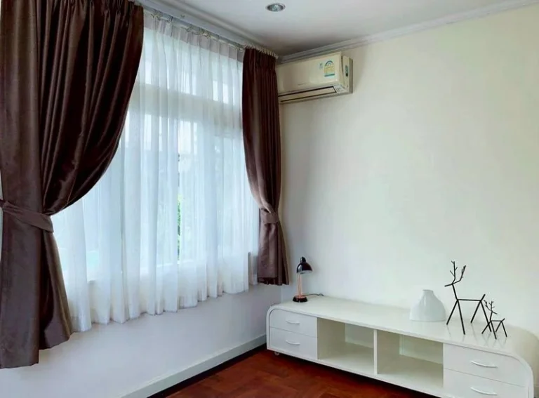 Furnished Luxury House off Ekkamai–Ram Inthra Road, 132.2 sq wah, 3 Bedrooms, photo 18
