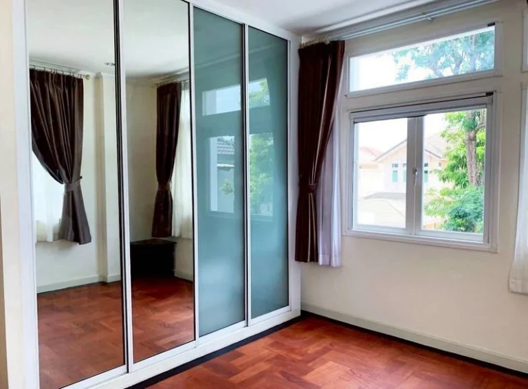 Furnished Luxury House off Ekkamai–Ram Inthra Road, 132.2 sq wah, 3 Bedrooms, photo 19