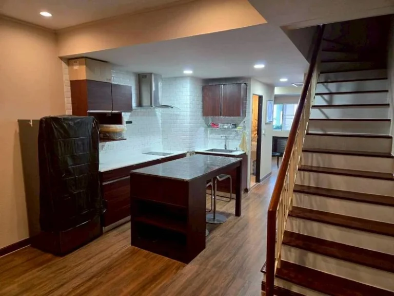 2-Bedroom Duplex Condo in Chidlom, 84 sq.m., Renovated, photo 2