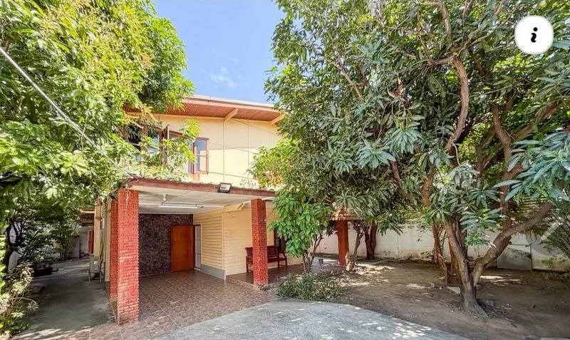 3-Bedroom Detached House in Ekkamai, Central Sukhumvit, photo 1