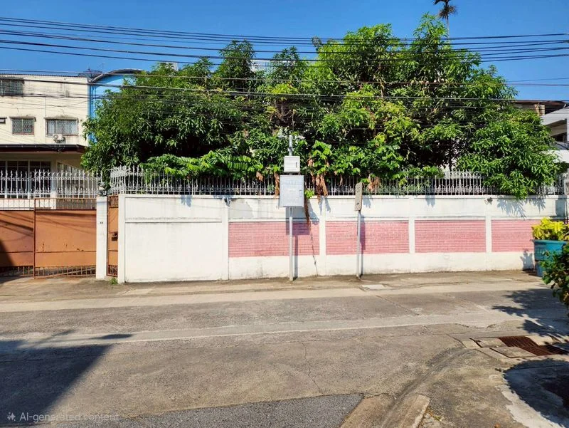101 sq wah of Land on Soi Ramkhamhaeng 8, Rama 9, Bangkok, photo 1