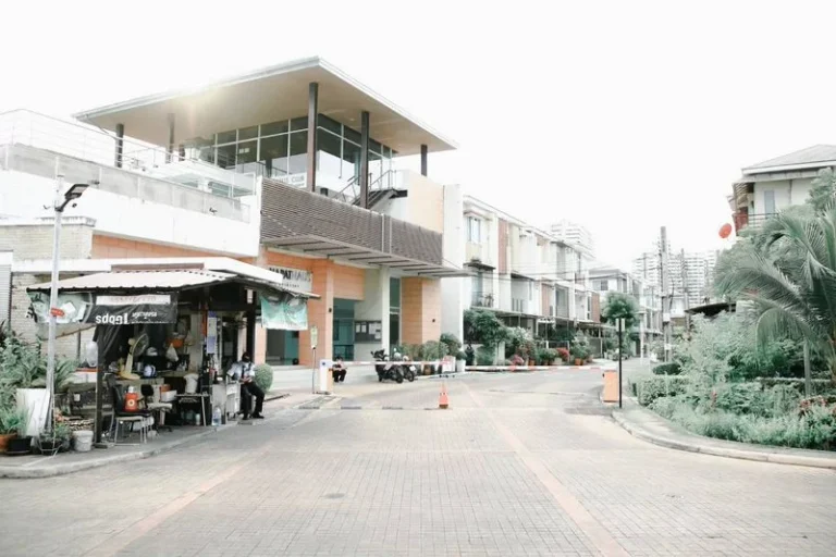 3-Storey Townhouse in Sathorn–Narathiwas, 230 sq.m., 3 Bedrooms, photo 20