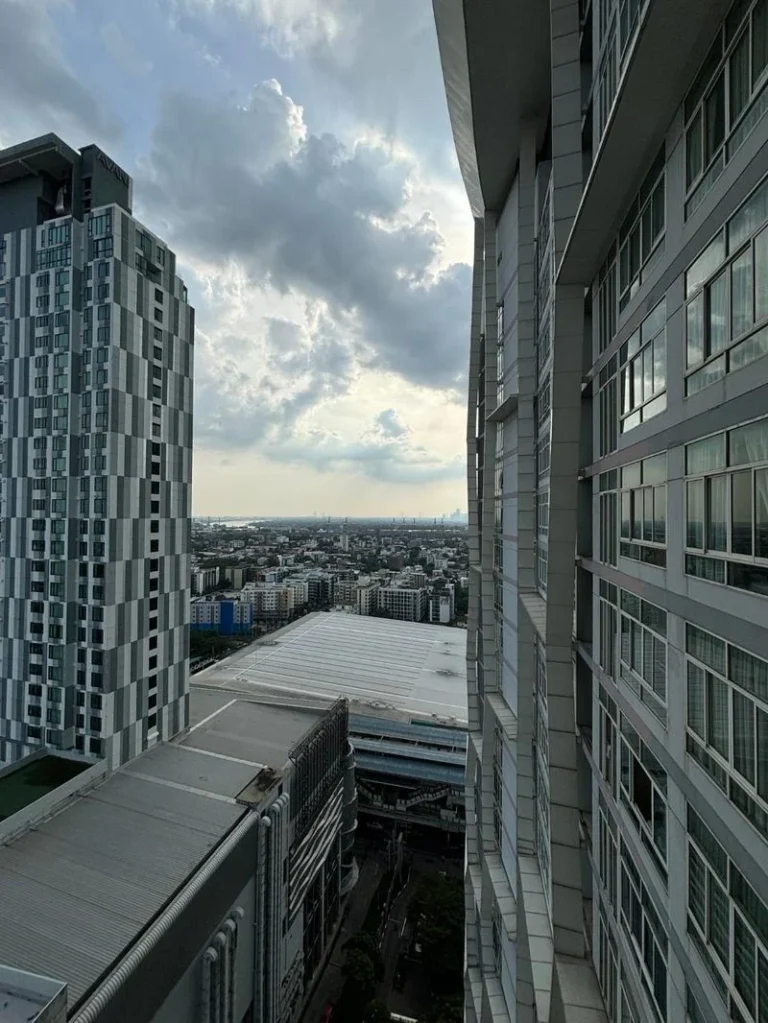 1-Bedroom Condo near BTS On Nut, Bangkok, 30 sq m, 35th Floor, photo 2