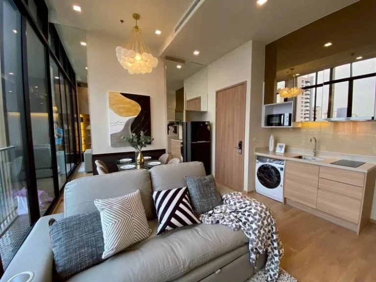 2-Bedroom Condo on Sukhumvit 39, 55 sq m, 3.4 m Ceilings, 14th Floor, photo 2