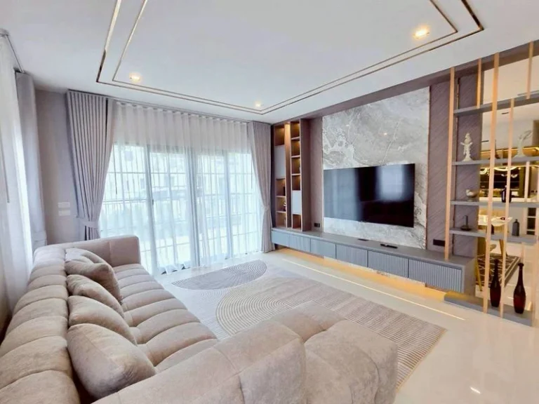 4-Bedroom Detached House in Bangna, 303 sq.m. on 70.1 sq.wah, photo 2