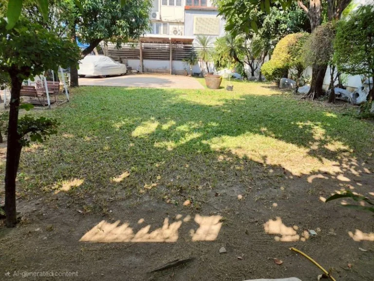 101 sq wah of Land on Soi Ramkhamhaeng 8, Rama 9, Bangkok, photo 2
