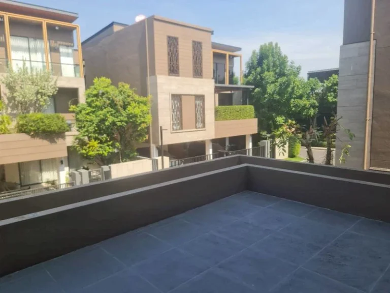 3-Storey Detached House in Krungthep Kreetha, 420 sq.m., 4 Bedrooms, photo 3