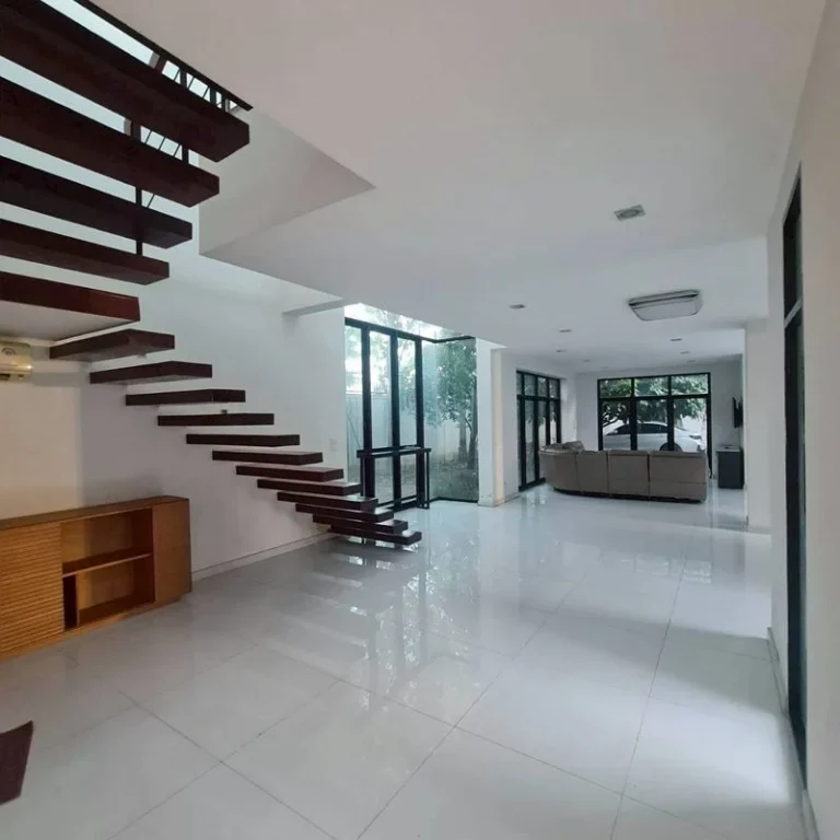 Luxury House on 339 sq.wah near Kanchanaphisek–Ratchaphruek, photo 2