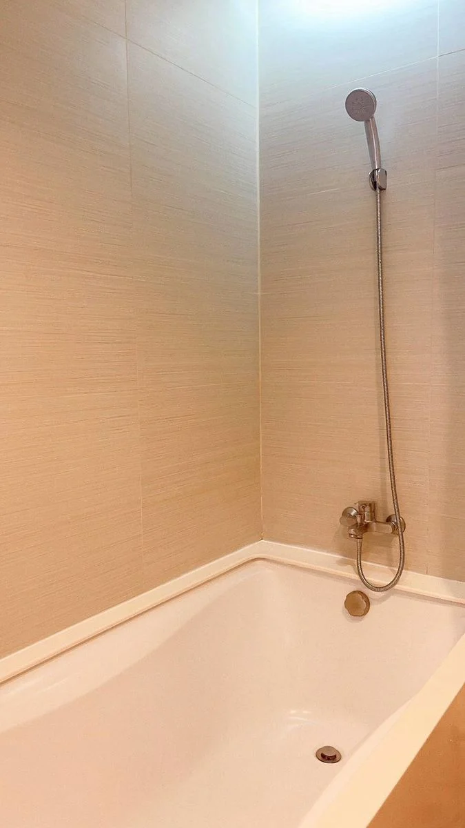 1-Bedroom Condo at BTS Thong Lo, 51.58 sq m, 21st Floor, photo 3