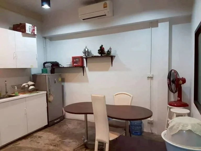 3-Storey Commercial Building in Silom, Leased at THB 95,000 a Month, photo 4