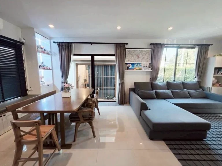 3-Bedroom Detached House in Pattanakarn, 65 sq.wah, End Plot, photo 4