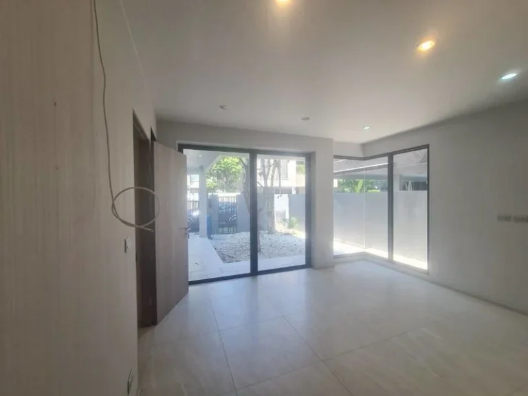 3-Storey Detached House in Krungthep Kreetha, 420 sq.m., 4 Bedrooms, photo 5