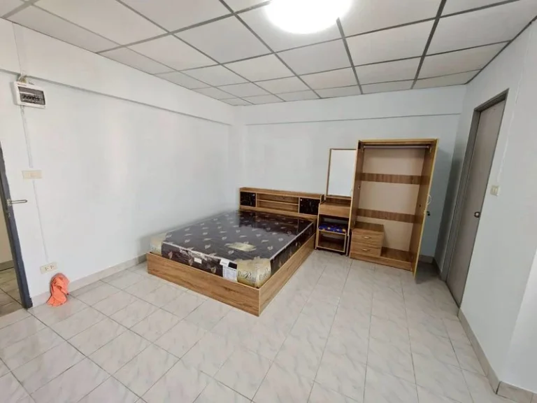 62-Room Apartment Building in Lat Phrao, Bangkok, 137 sq wah, photo 5