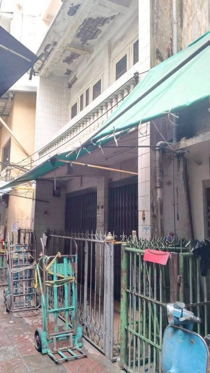 Heritage 2-Unit Shophouse in Talat Noi, Bangkok, 32 sq.wah, photo 6