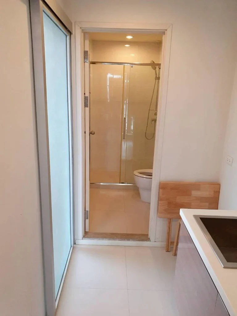 1-Bedroom Corner Condo on Chan Road, Sathorn, 32 sq.m., Sold with Tenant, photo 7