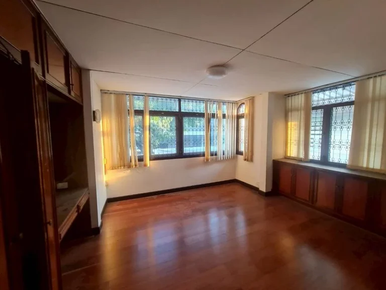 Corner House on Sukhumvit Soi 64, Bangkok, 131 sq.wah, 5 Bedrooms, photo 6