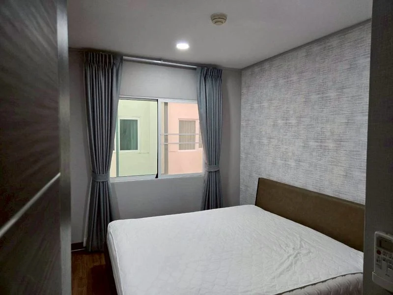 2-Bedroom Duplex Condo in Chidlom, 84 sq.m., Renovated, photo 1