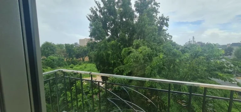 1-Bedroom Corner Condo in Na Kluea, Pattaya, 43.7 sq.m., Pool View, photo 7