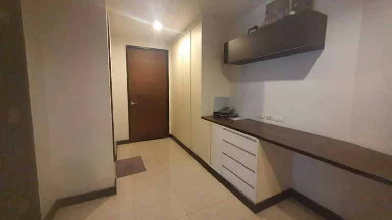 Renovated 2-Bedroom Condo on Sukhumvit 61, Ekkamai, 107 sq m, photo 7