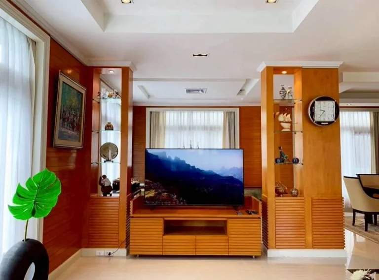 Furnished Luxury House off Ekkamai–Ram Inthra Road, 132.2 sq wah, 3 Bedrooms, photo 7