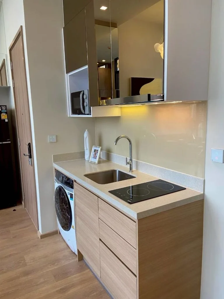 2-Bedroom Condo on Sukhumvit 39, 55 sq m, 3.4 m Ceilings, 14th Floor, photo 8