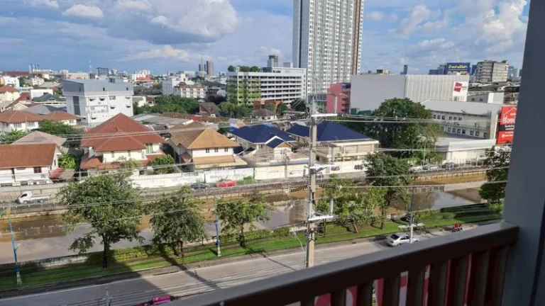 2-Bedroom Corner Condo in Pracha Chuen, Bangkok, 68 sq m, photo 9