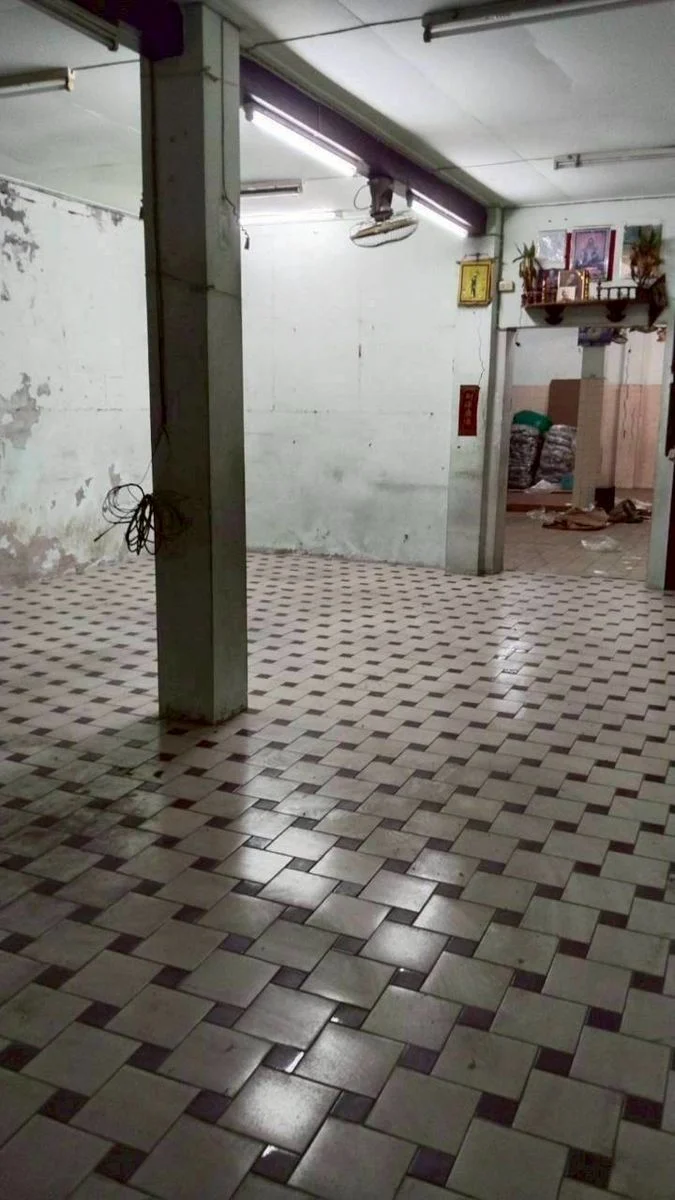 Heritage 2-Unit Shophouse in Talat Noi, Bangkok, 32 sq.wah, photo 9