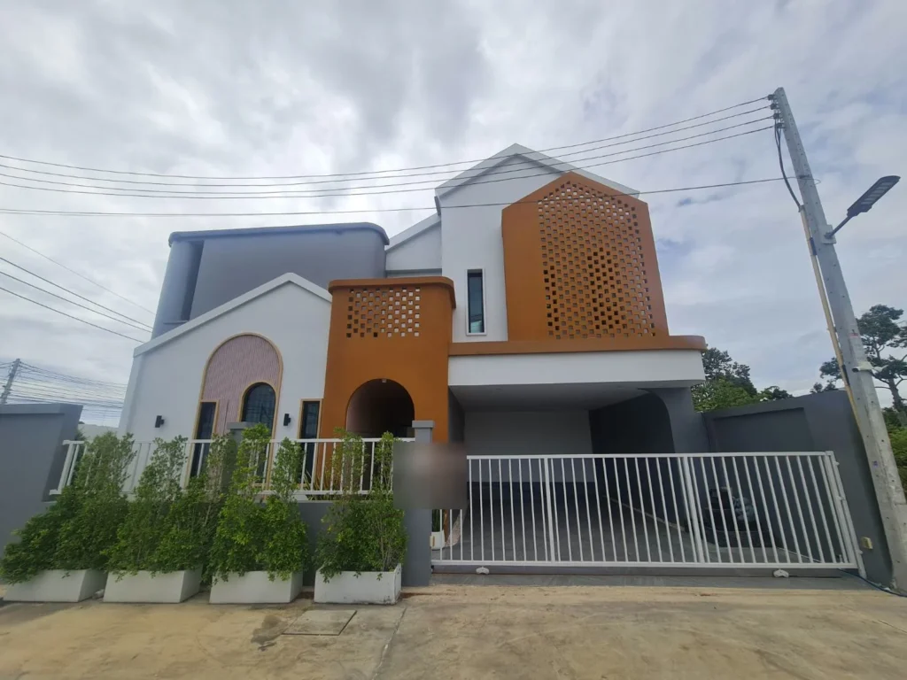 Front of the villa