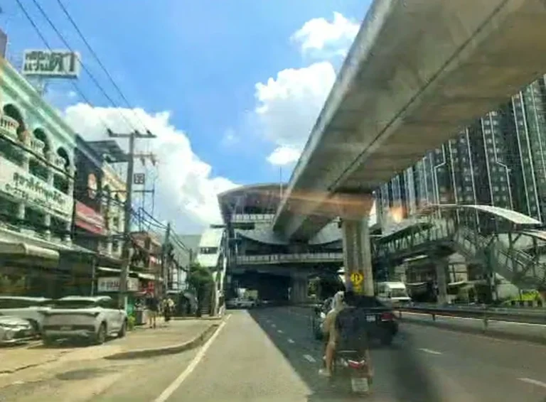 Sukhumvit Road beneath the BTS line in Paknam