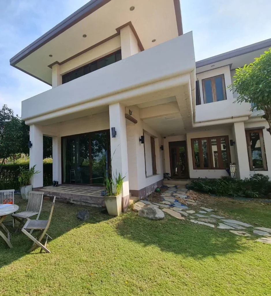 รูปที่ 1 ของ บ้านหัวมุมวิวทะเลสาบ Prime Nature Villa 124 ตร.ว.